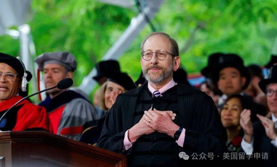 女生蒋雨融来自青岛英高毕业本科就读于杜克震撼全场！史上首位在哈佛毕业演讲的中国(图5)